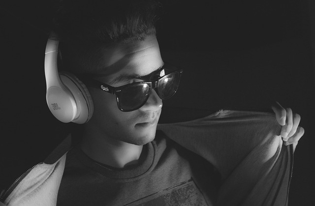 sikkerhedslås på computerskærm med beskyttet login